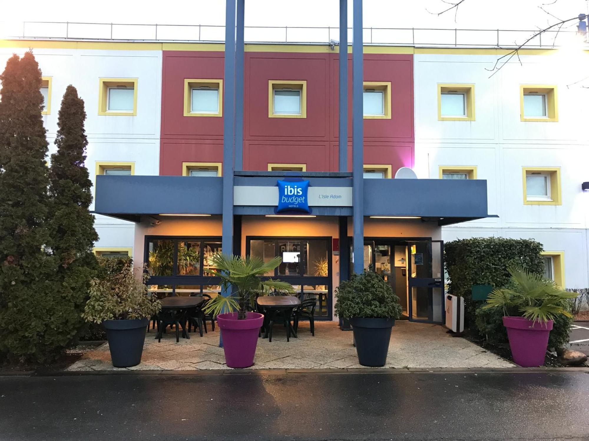Ibis Budget L'Isle Adam Екстериор снимка