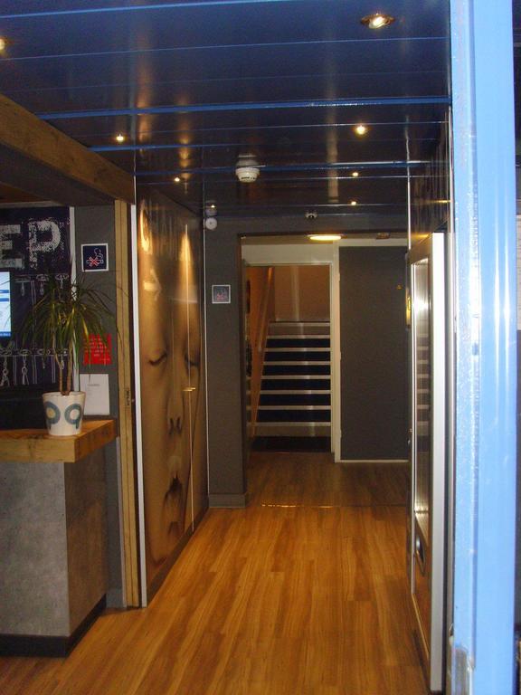 Ibis Budget L'Isle Adam Екстериор снимка