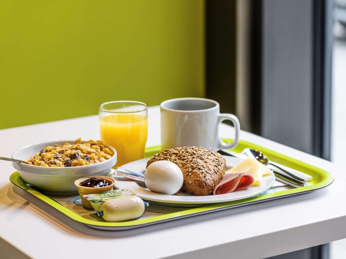 Ibis Budget L'Isle Adam Екстериор снимка
